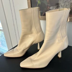 AQUAZZURA heal boots authentic